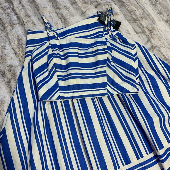 JOA Los Angeles Linen Skirt and Crop Top Set - Picture 6 of 7